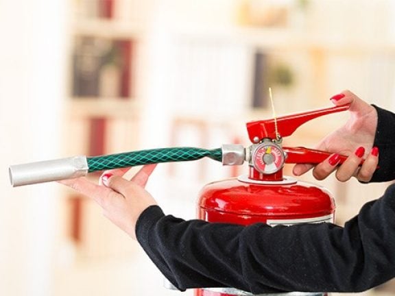 Éteindre un départ d'incendie