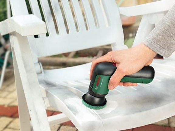 Bosch UniversalBrush ideaal voor meubels en tuinmeubels