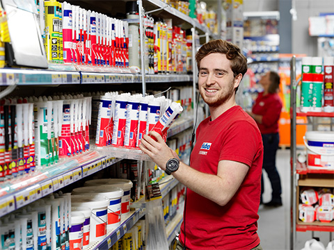 Job étudiant Hubo, réassortiment des rayons