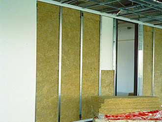 Fixer des plaques de plâtre