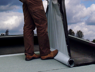 Roofing autocollant