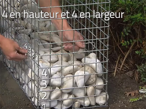 Remplir les gabions