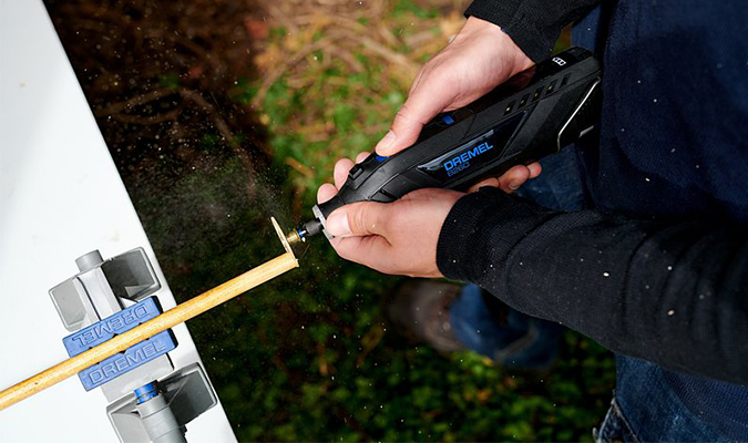 Dremel 8260 multitool