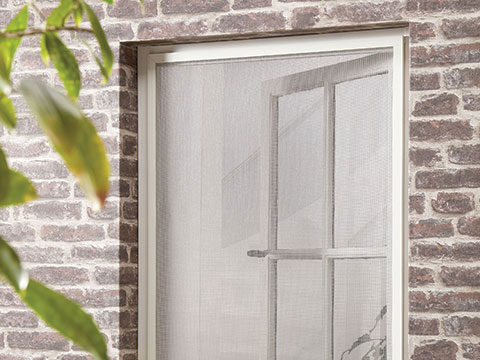 Moustiquaires pour portes et fenêtres sur mesure