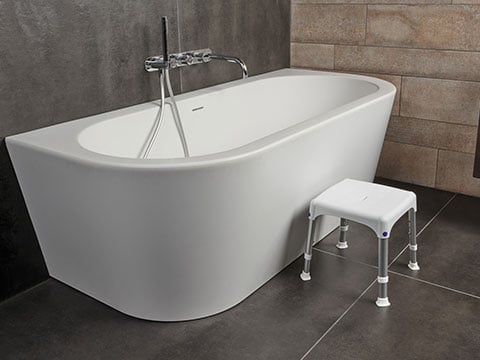 Marche-pied de bain