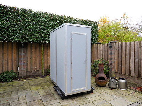 Doucheverhuur in tuin