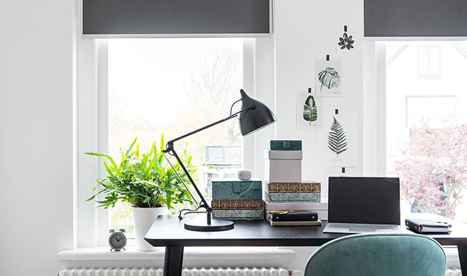 Grijze rolgordijnen