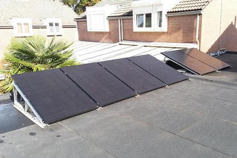 Zonnepanelen plat dak