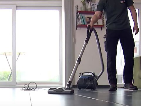 Vloer schoonmaken