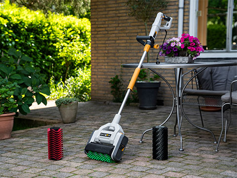Batavia MaxxBrush