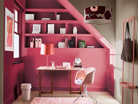 Fel roze bureau